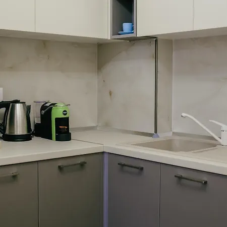 Lindi's 4/4 Apartman *